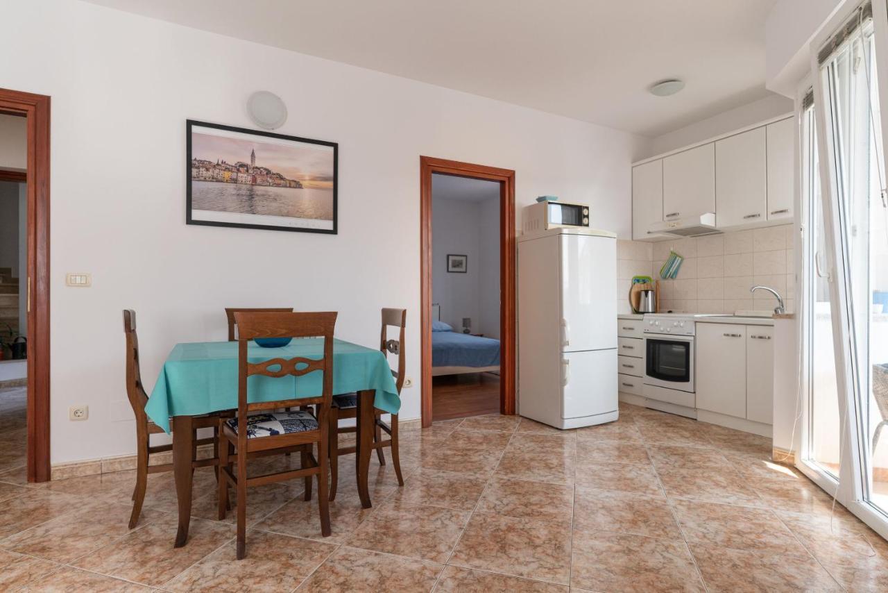 Apartments Anamarija Ровинь Экстерьер фото
