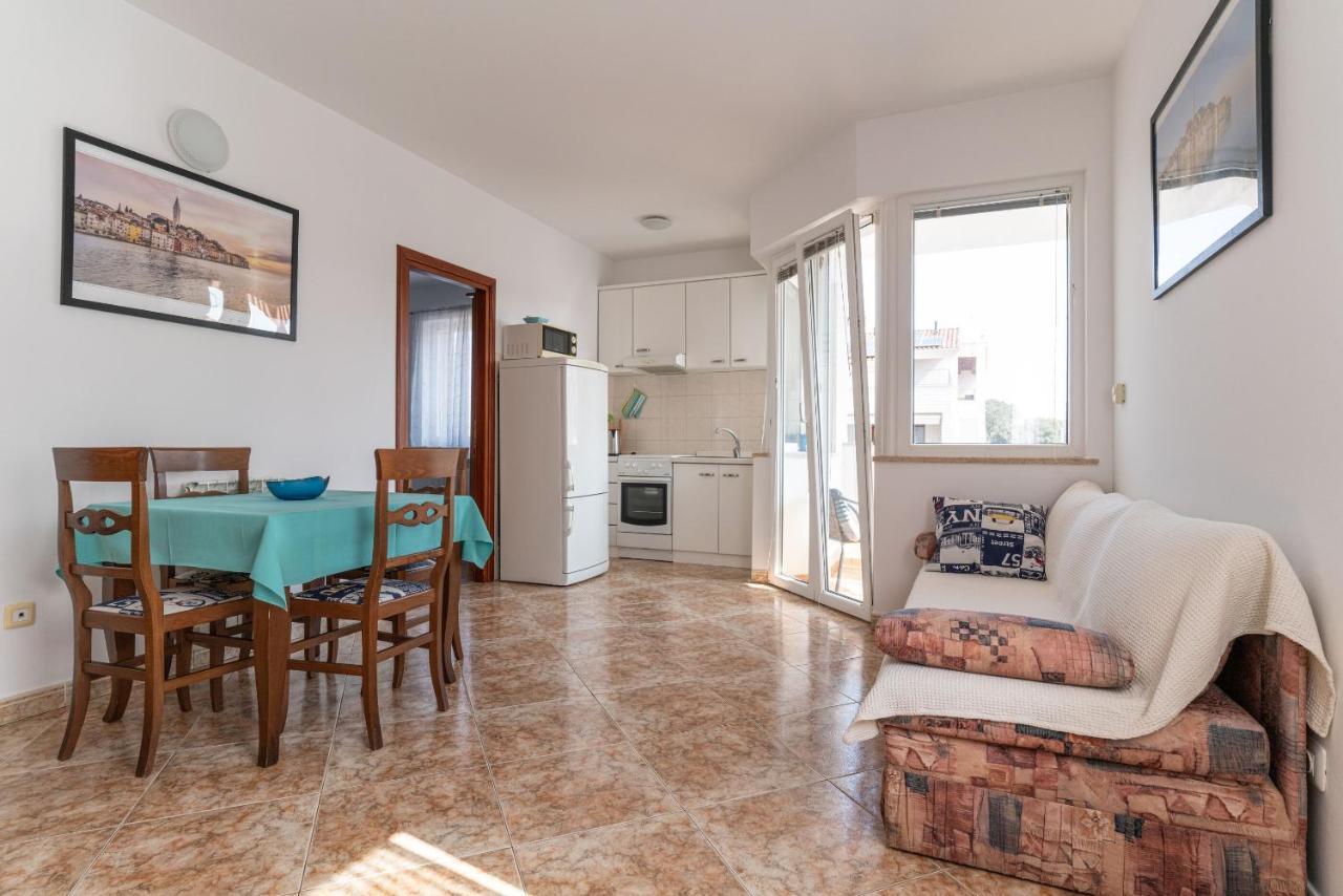 Apartments Anamarija Ровинь Экстерьер фото