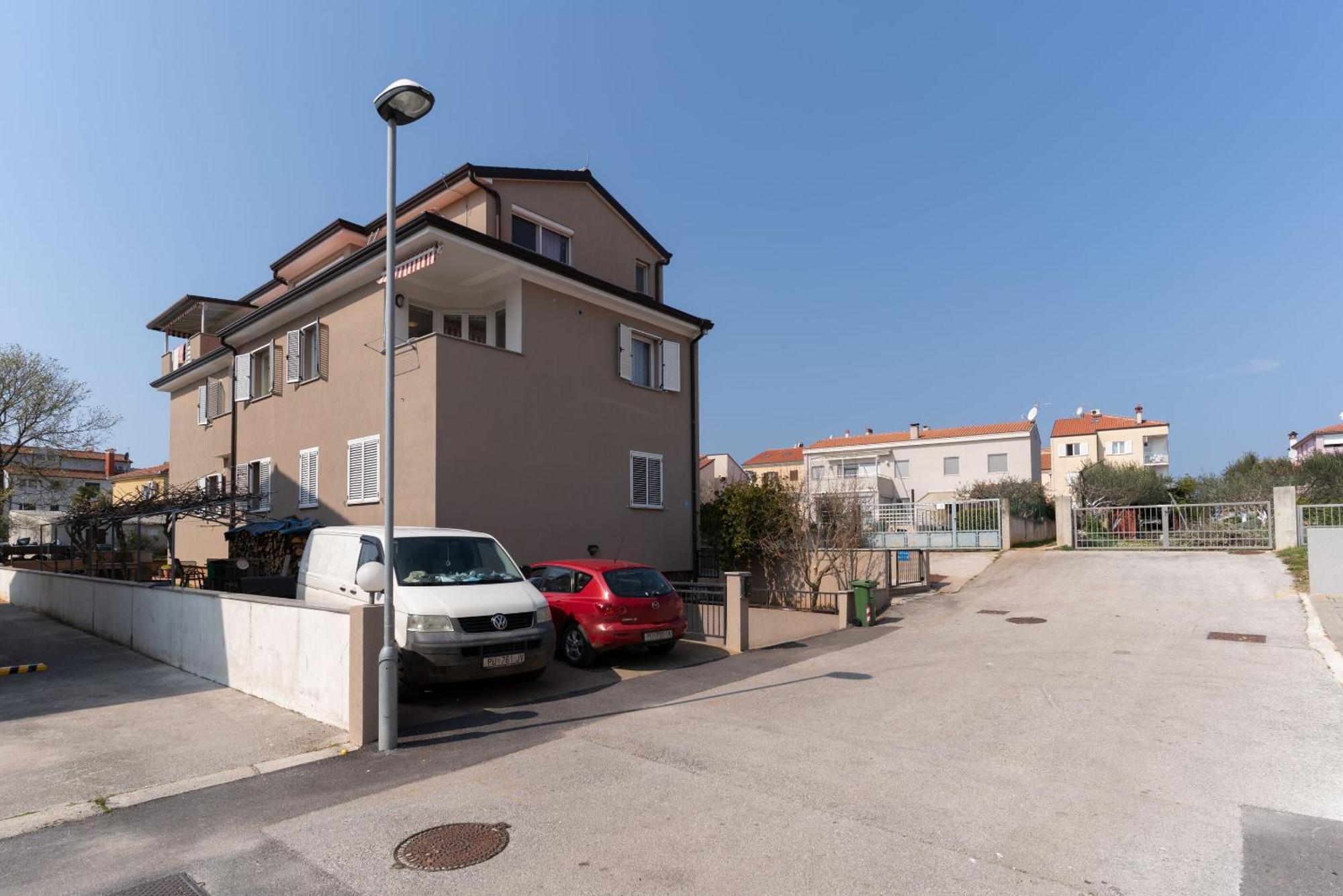 Apartments Anamarija Ровинь Экстерьер фото